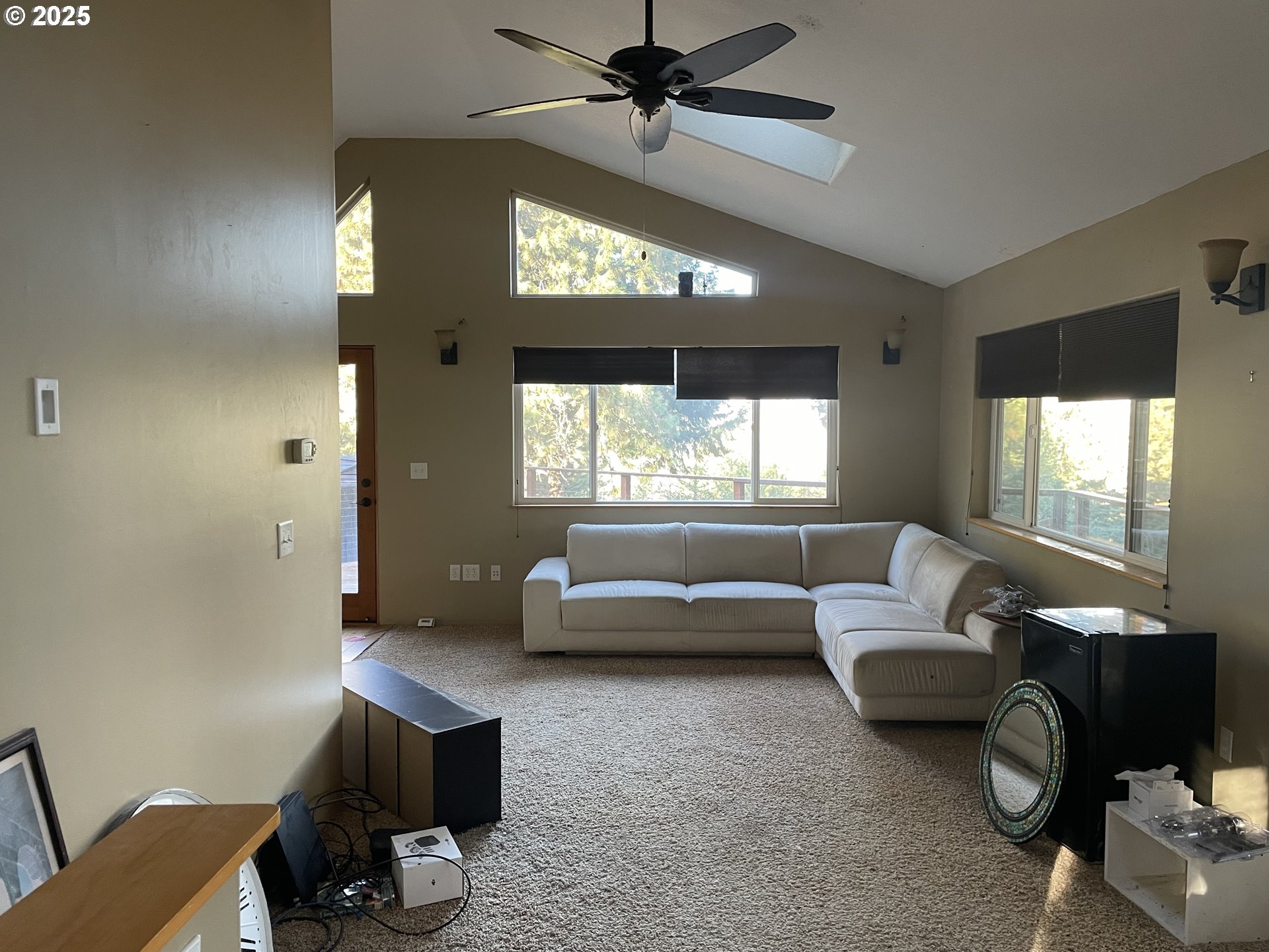 1143 JASPER LN