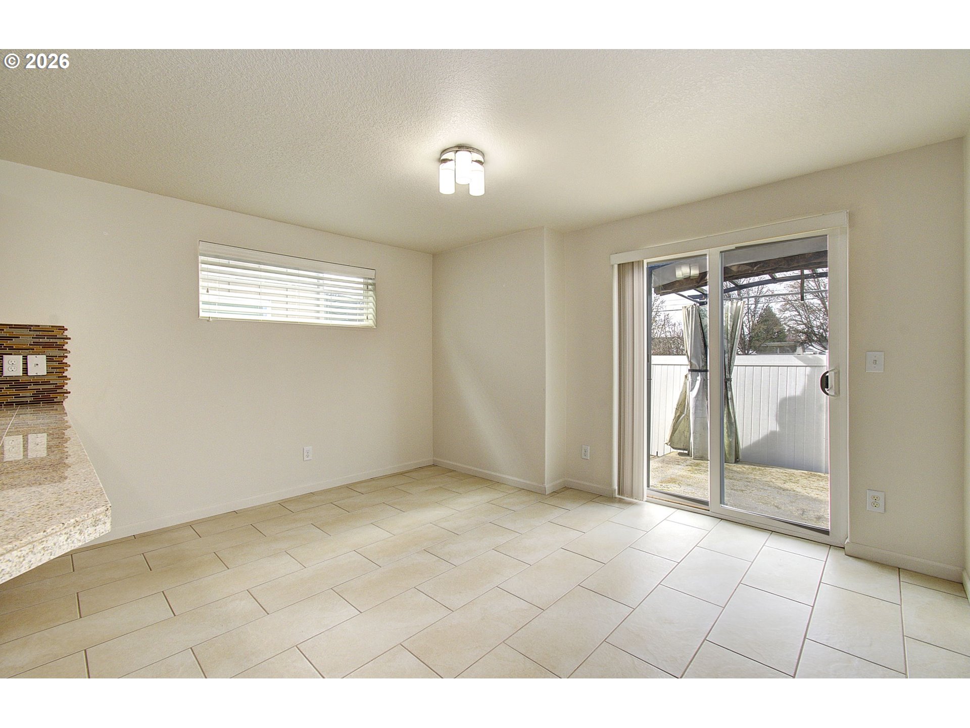 610 SE 11TH AVE