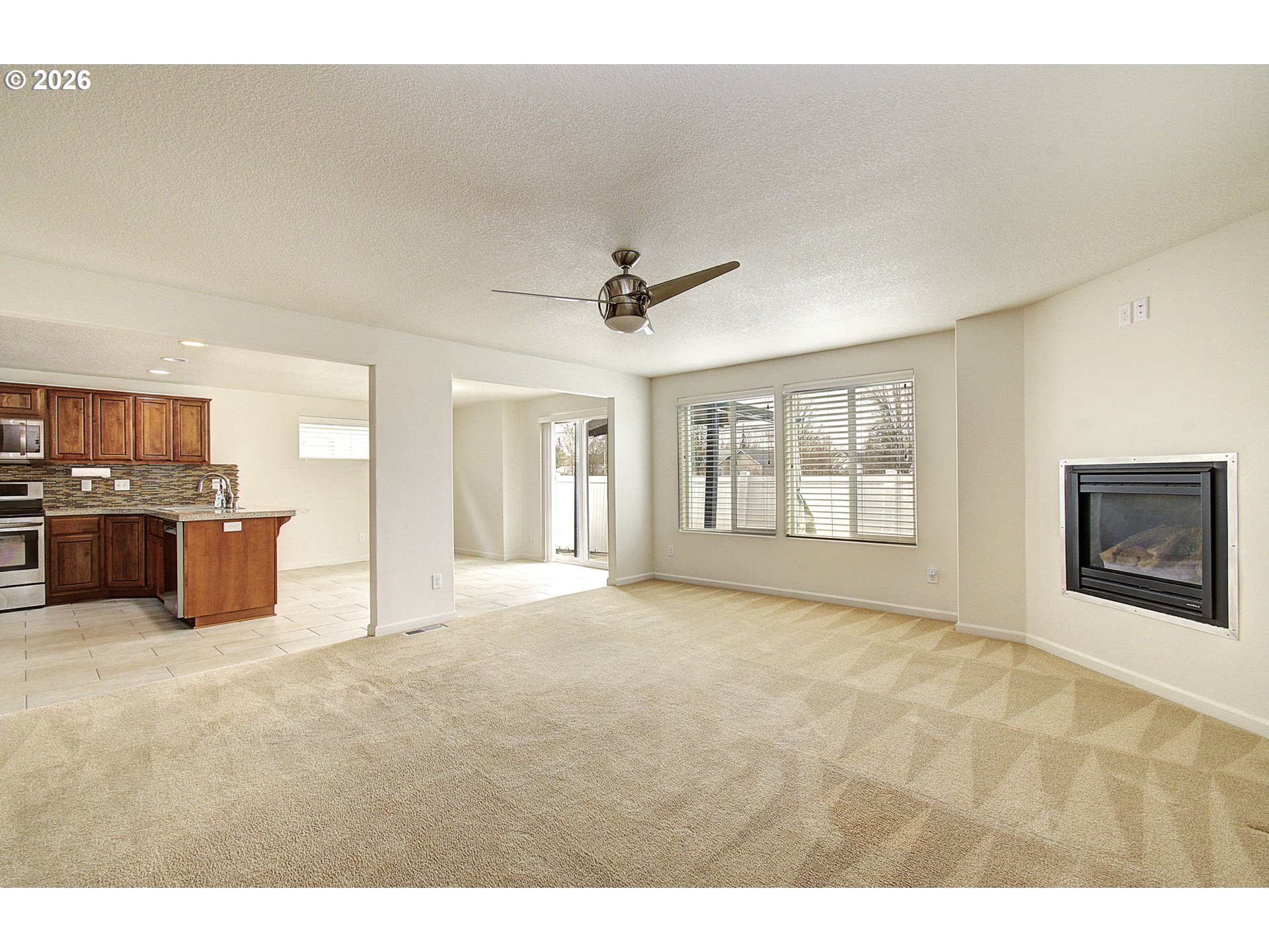 610 SE 11TH AVE