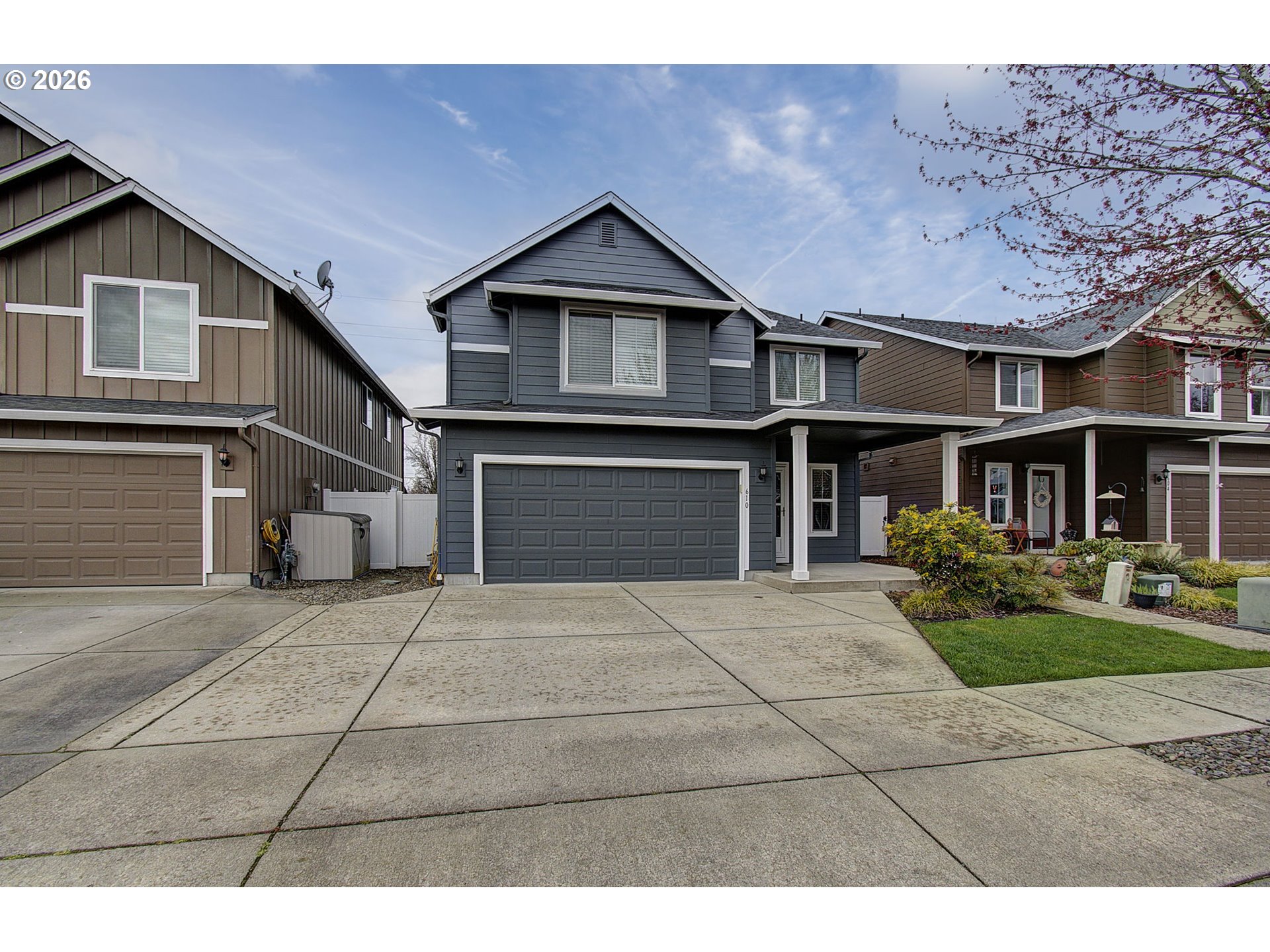 610 SE 11TH AVE