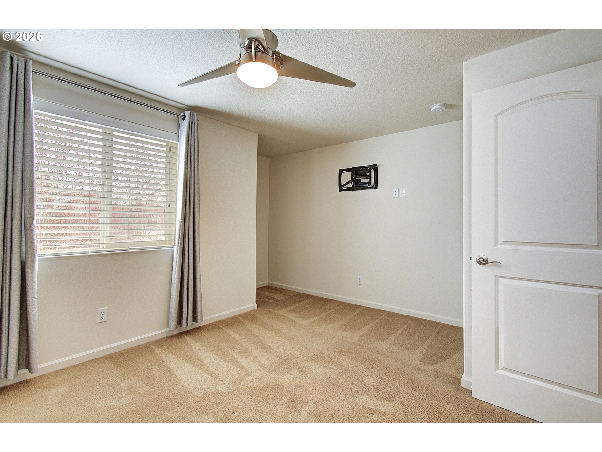 610 SE 11TH AVE