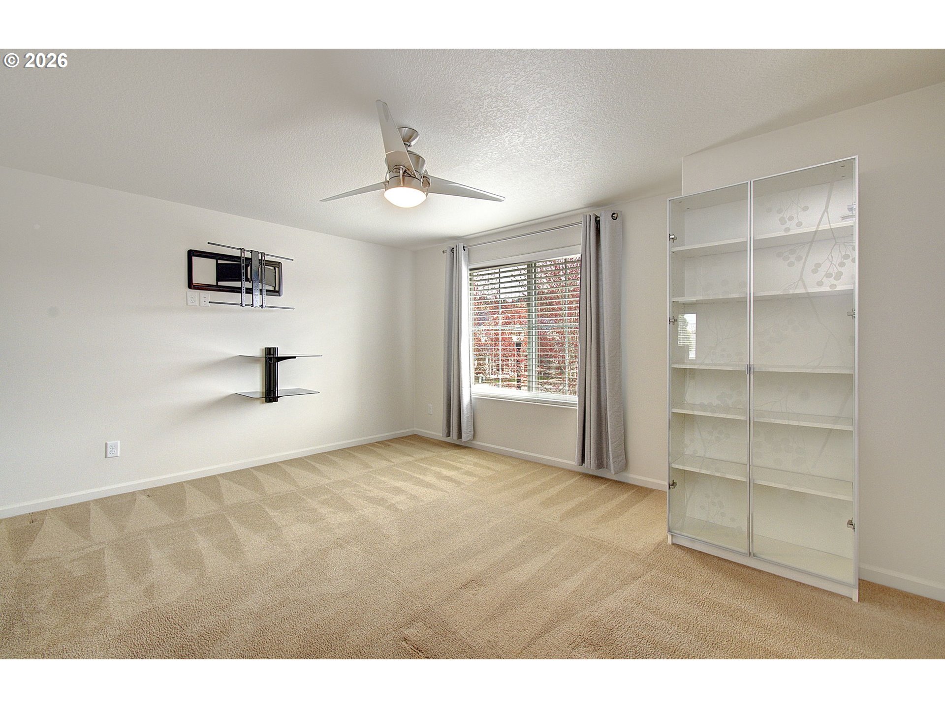610 SE 11TH AVE