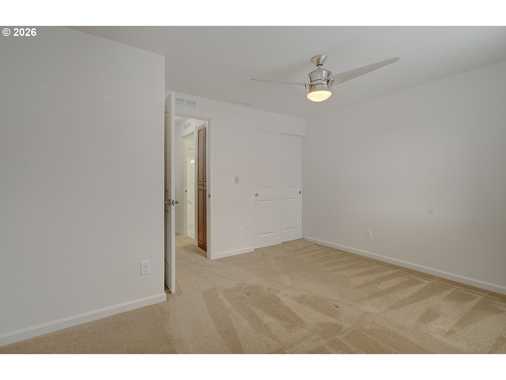 610 SE 11TH AVE