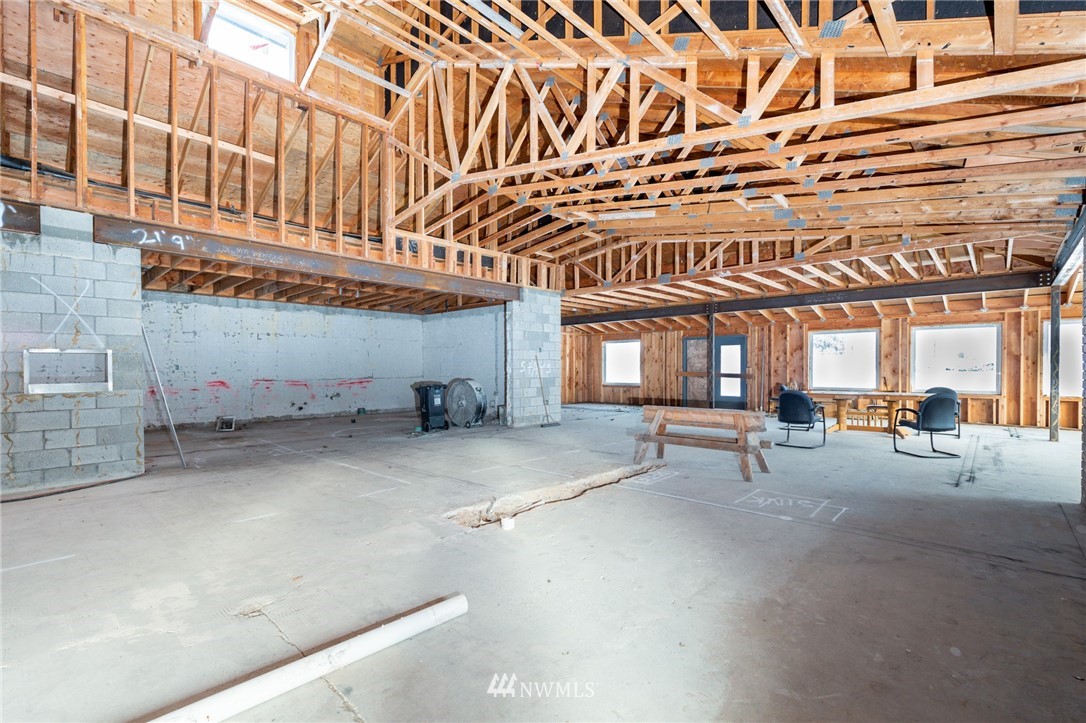 421 NE Midway Boulevard