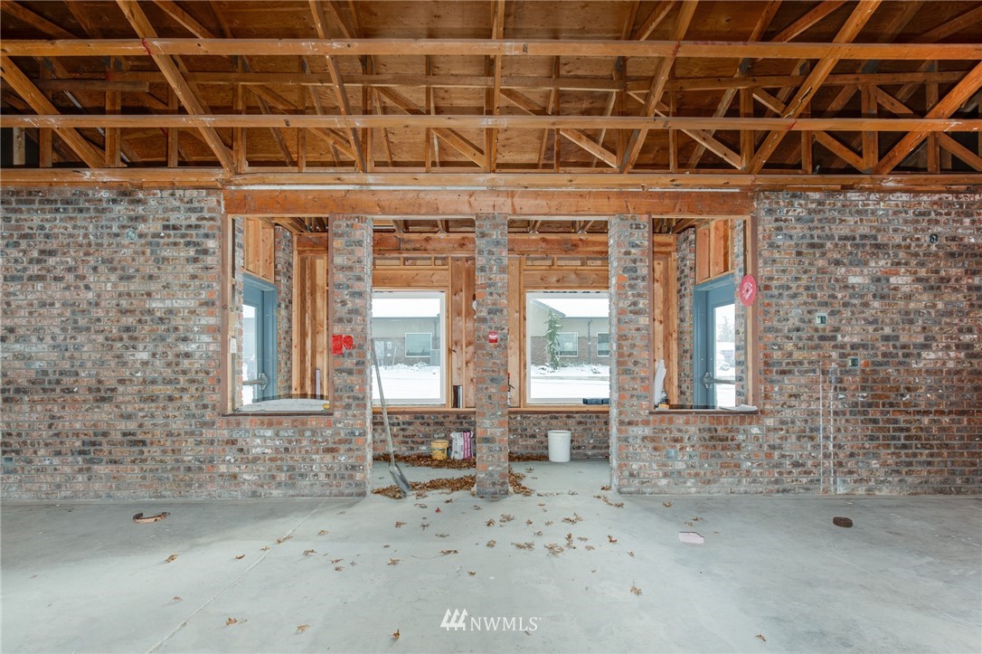 421 NE Midway Boulevard