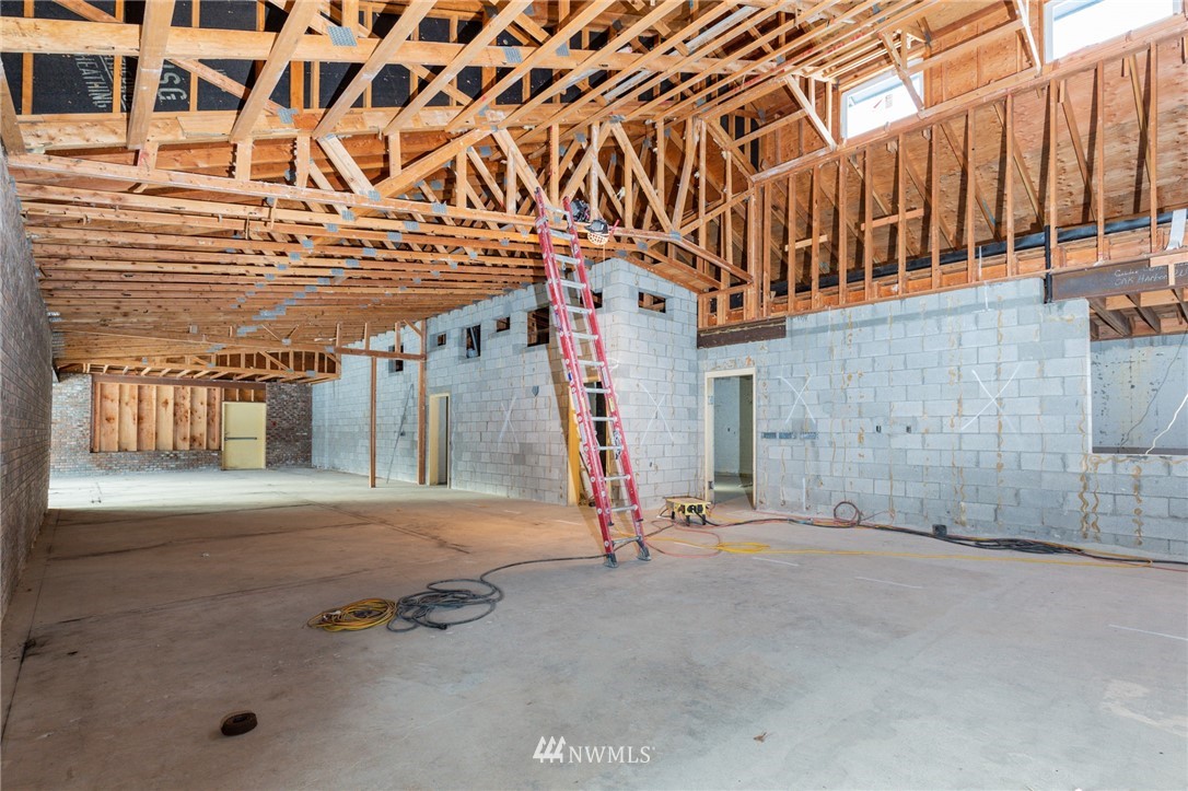 421 NE Midway Boulevard