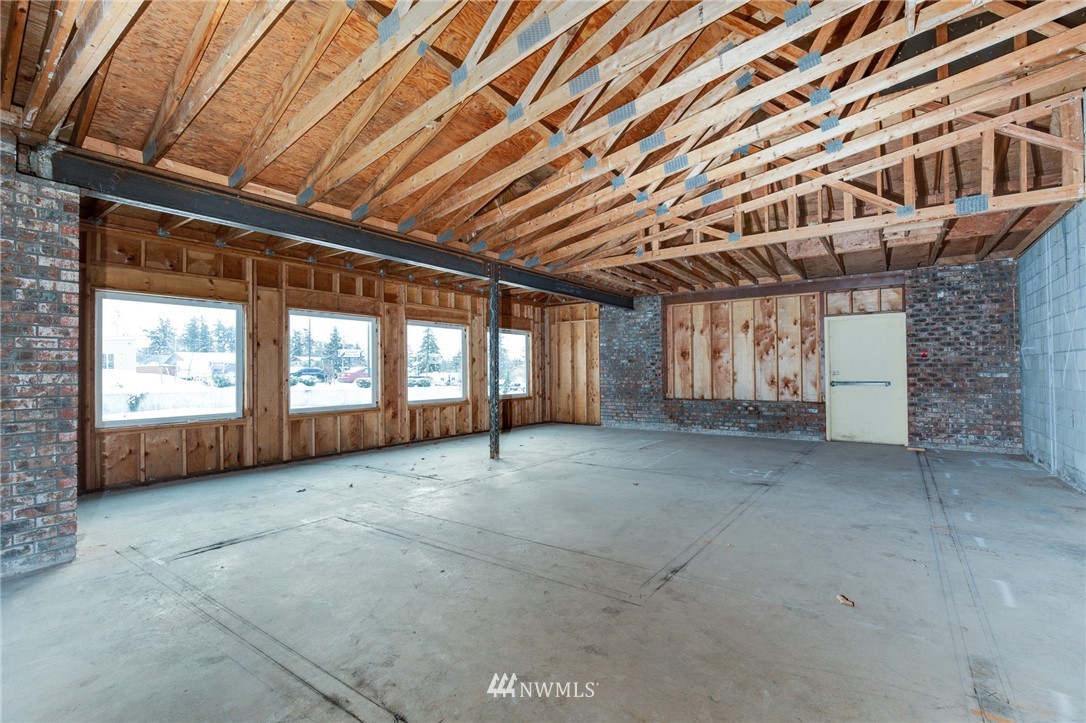 421 NE Midway Boulevard