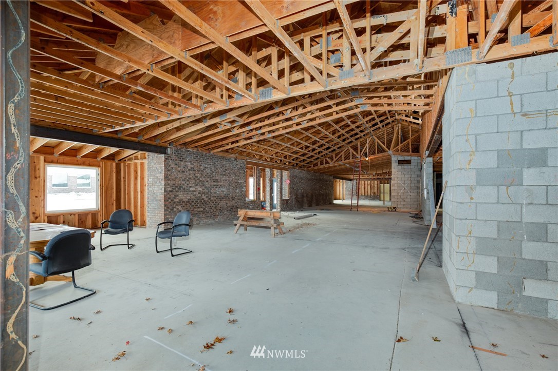 421 NE Midway Boulevard