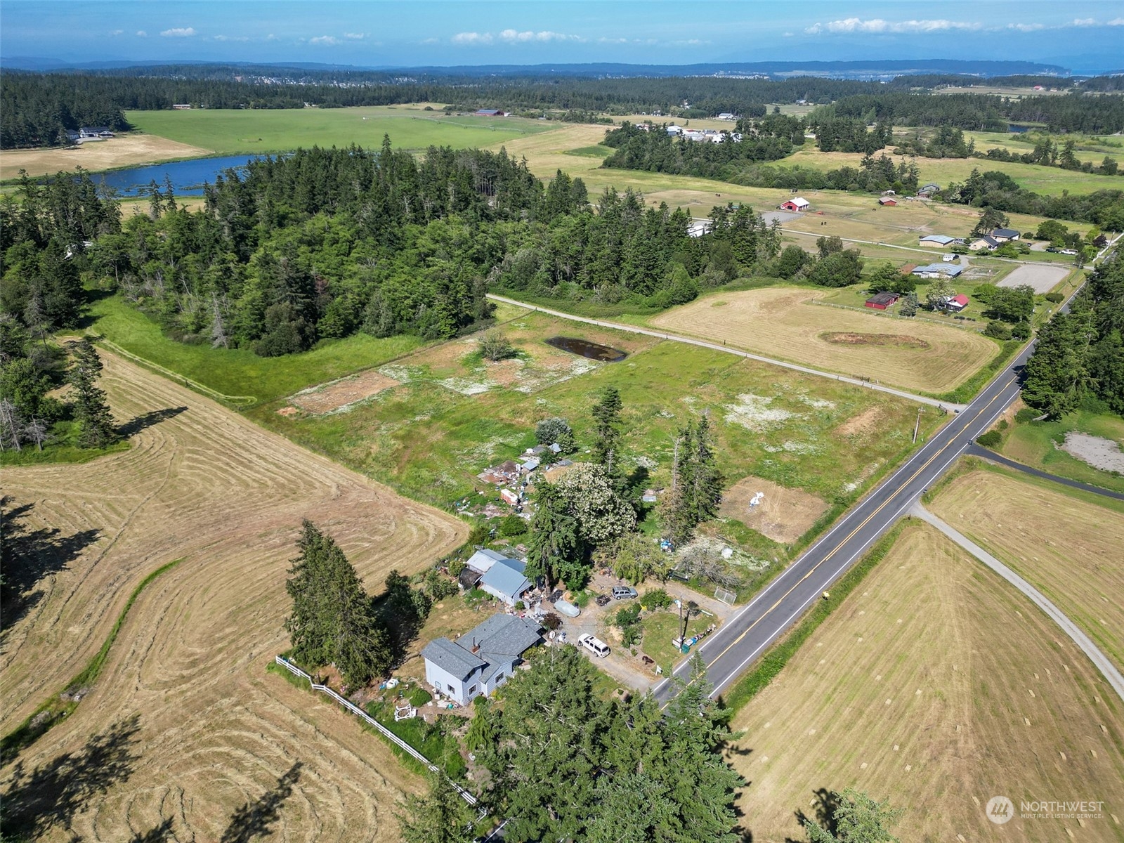 1798 Hastie Lake Road