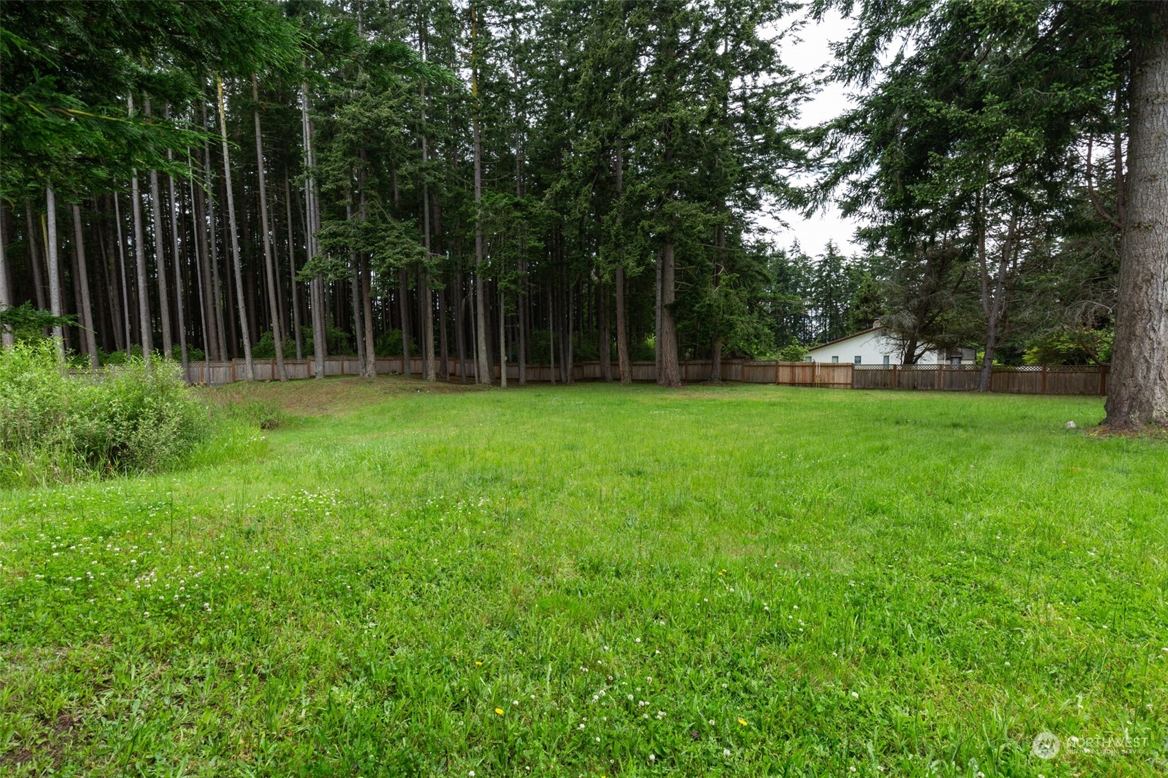 0 XXX NE 16th Avenue