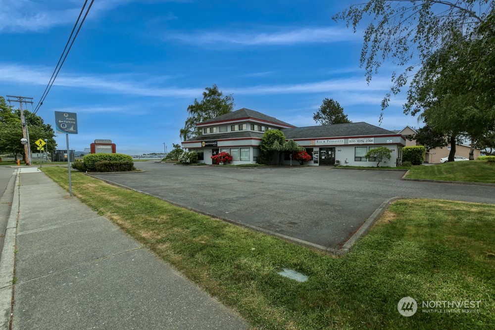 785 SE Bayshore Drive