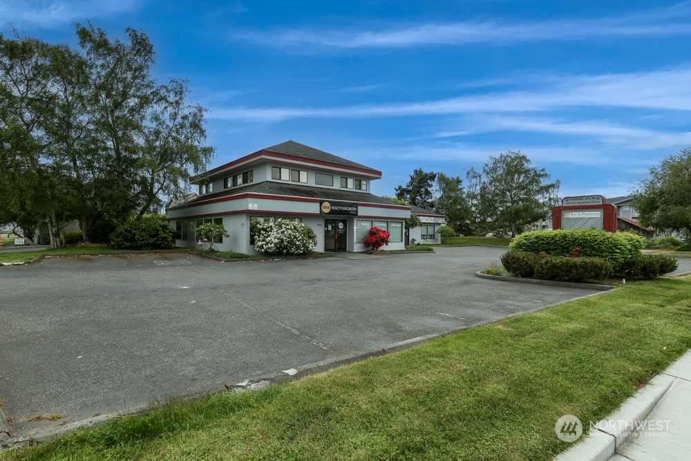 785 SE Bayshore Drive