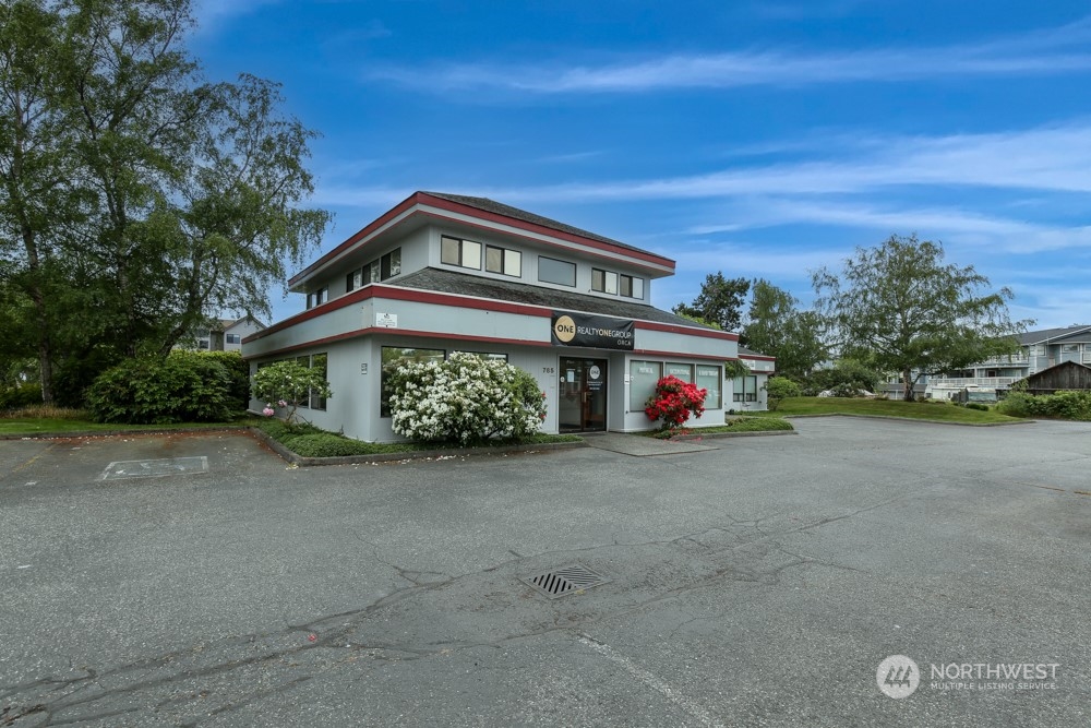 785 SE Bayshore Drive