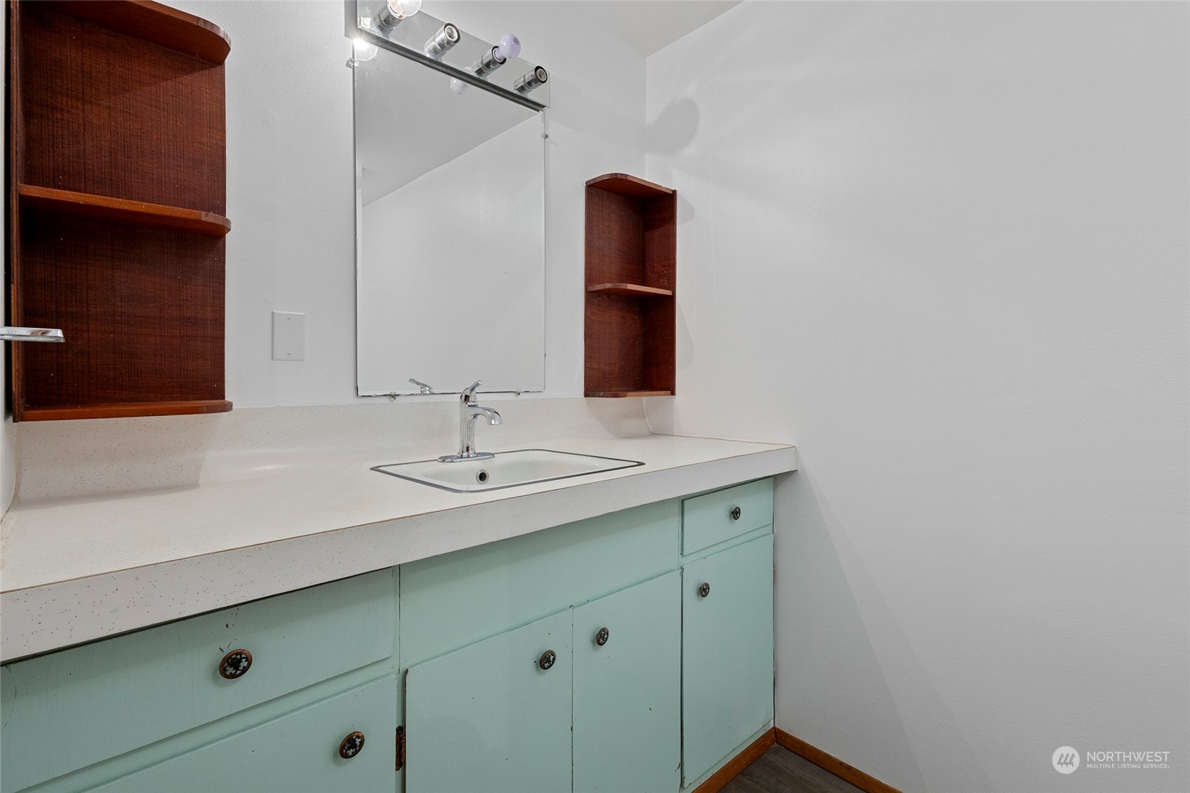 1750 S Smith Island Lane