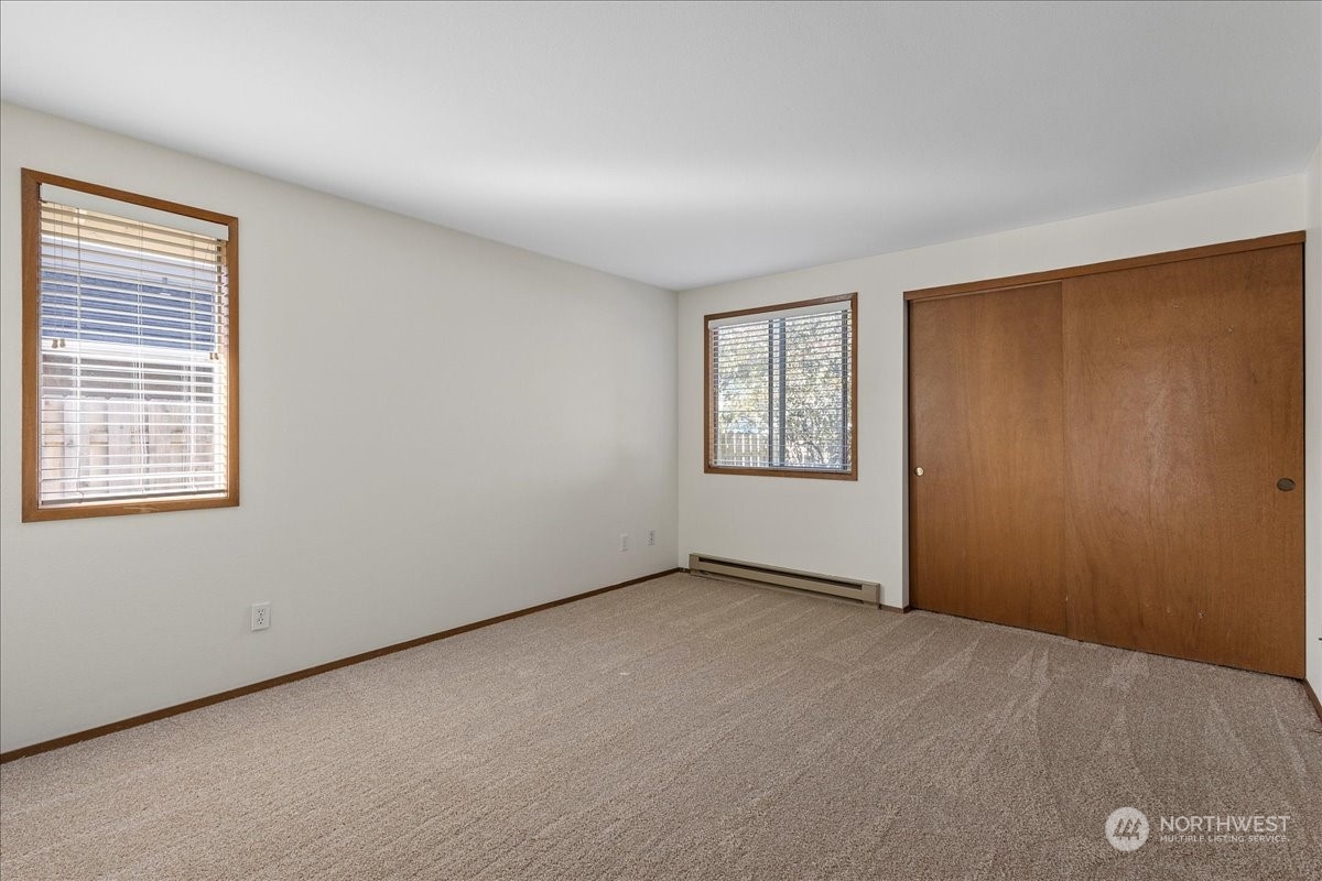 229 NE Nunan Loop Unit: 5-1