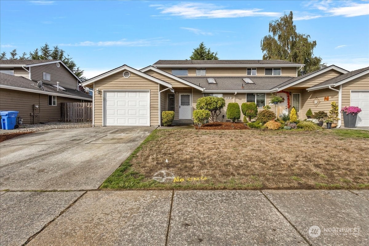 229 NE Nunan Loop Unit: 5-1