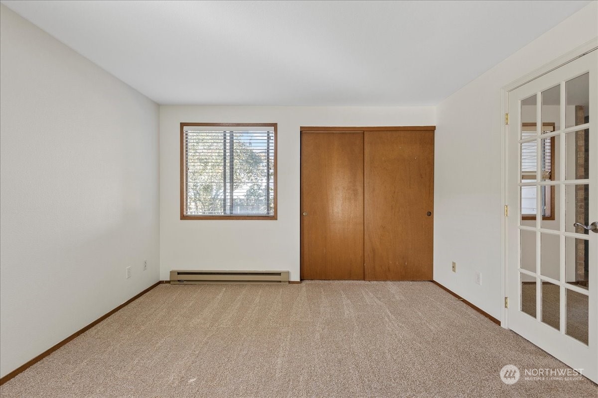 229 NE Nunan Loop Unit: 5-1