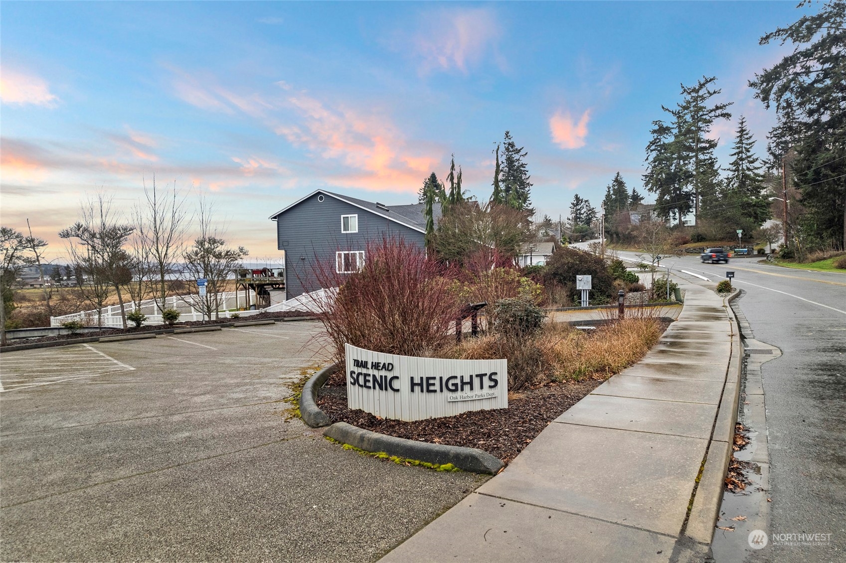 1890 SW Scenic Heights Street Unit: B4