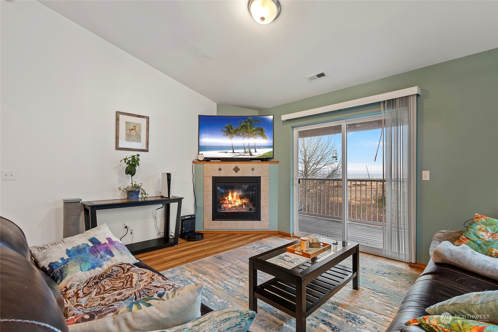 1890 SW Scenic Heights Street Unit: B4