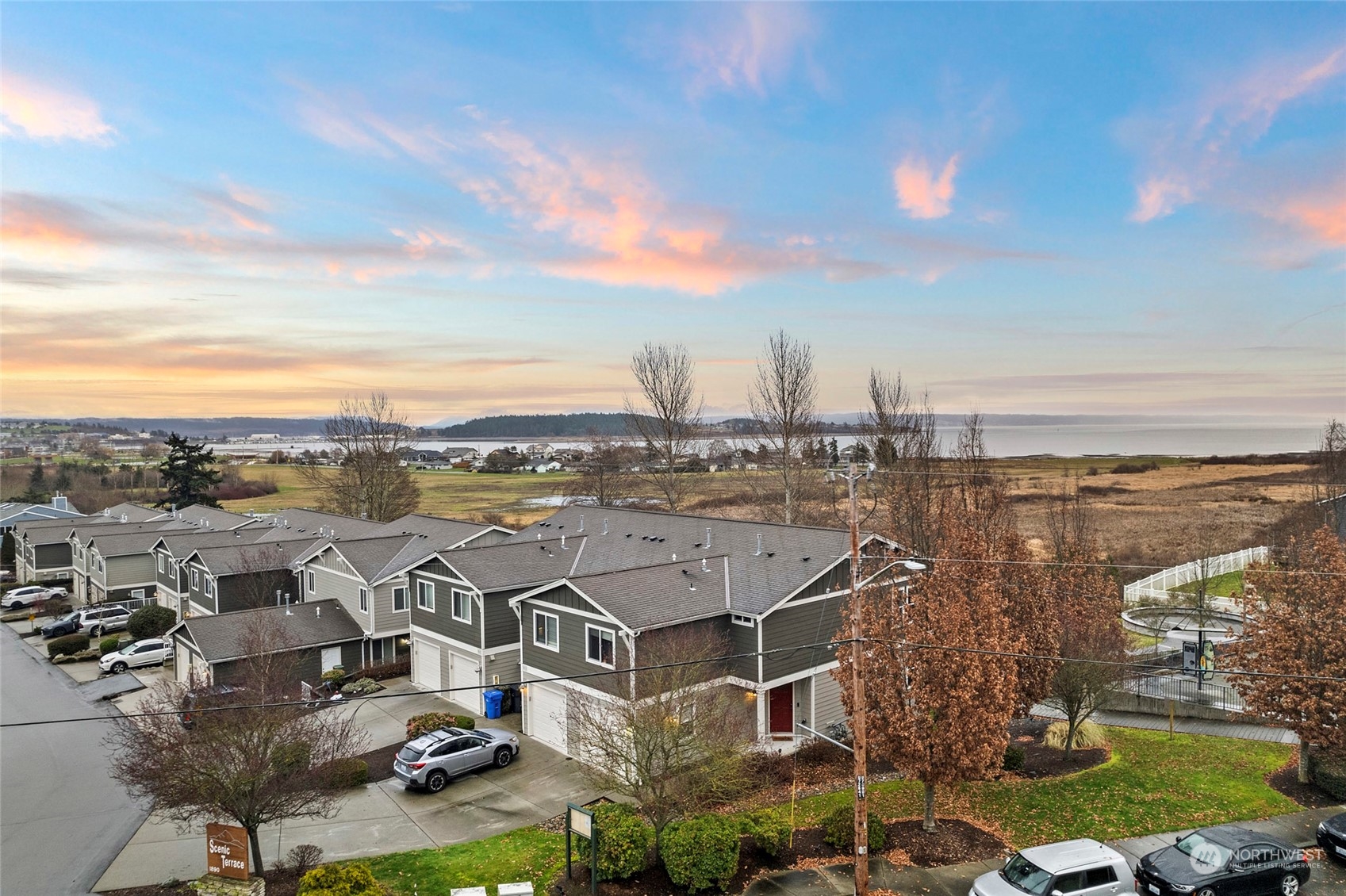 1890 SW Scenic Heights Street Unit: B4