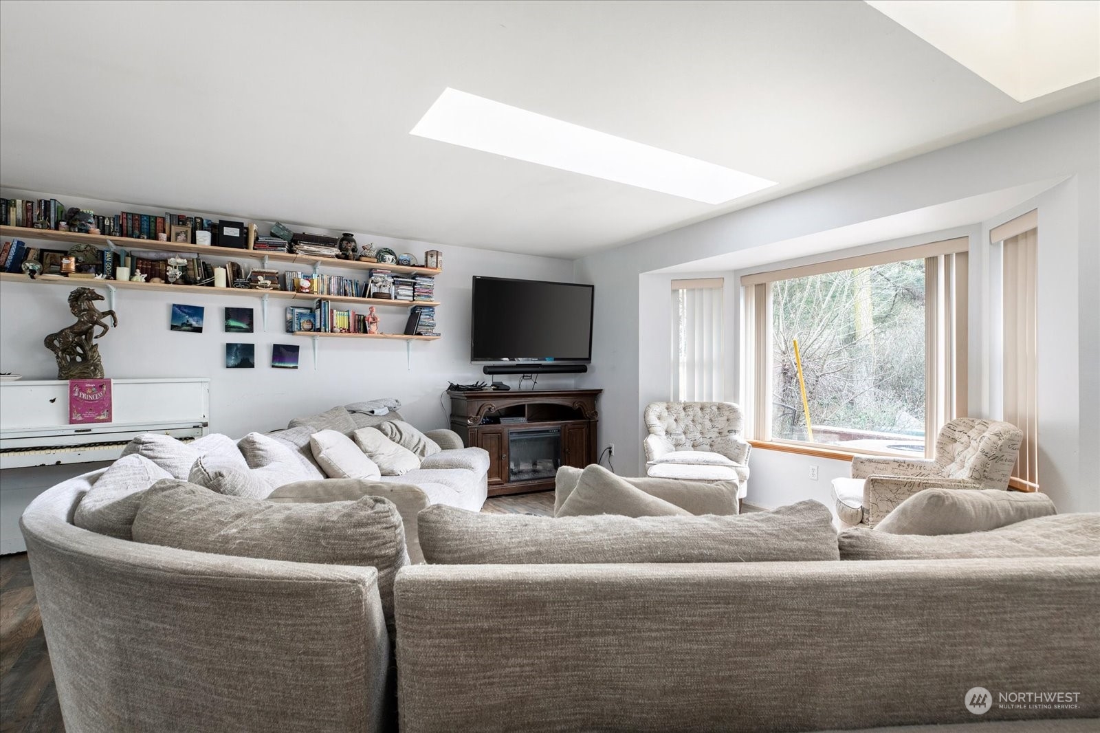 1976 Briarwood Drive