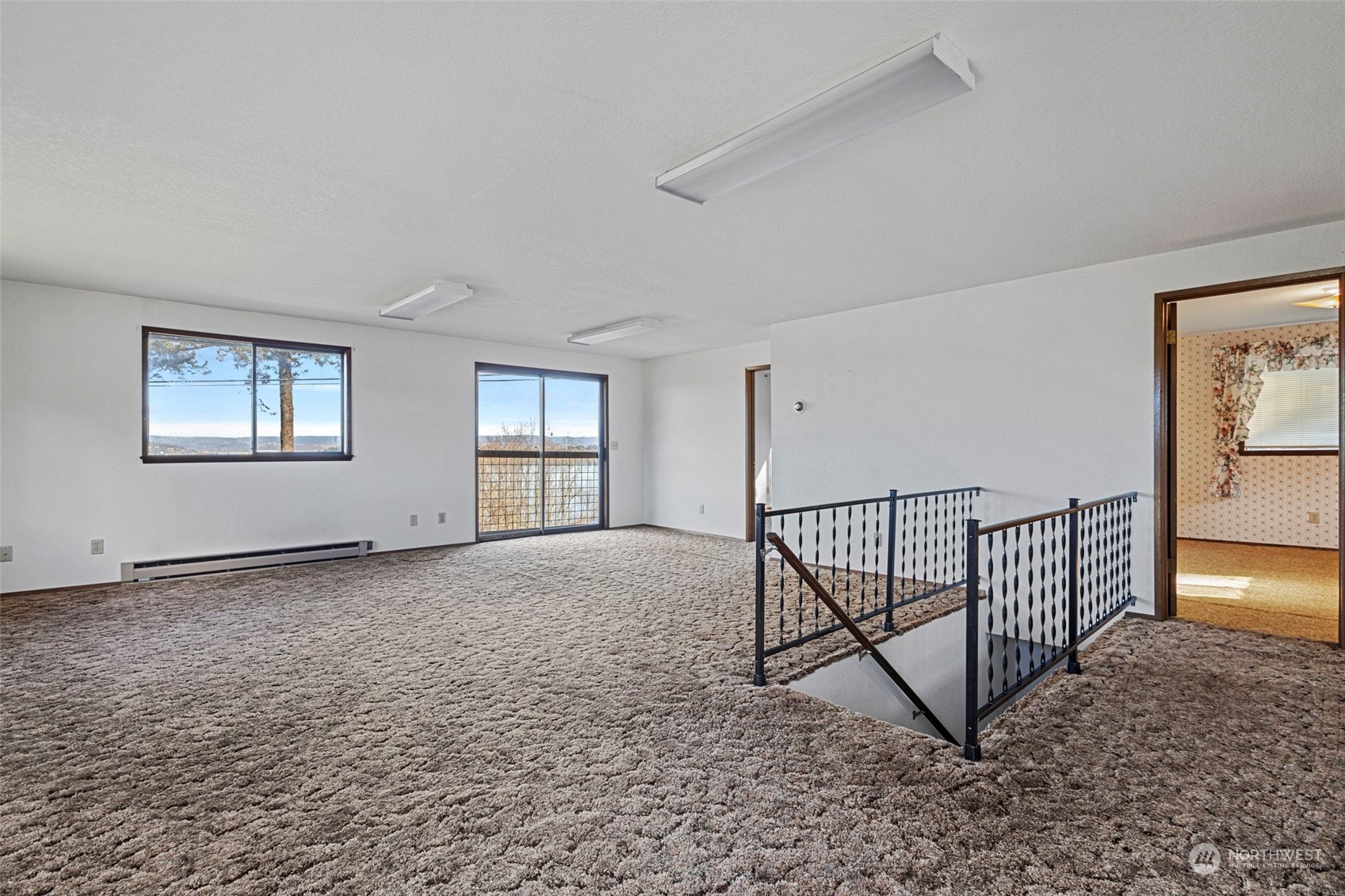 1621 Scenic Heights Road