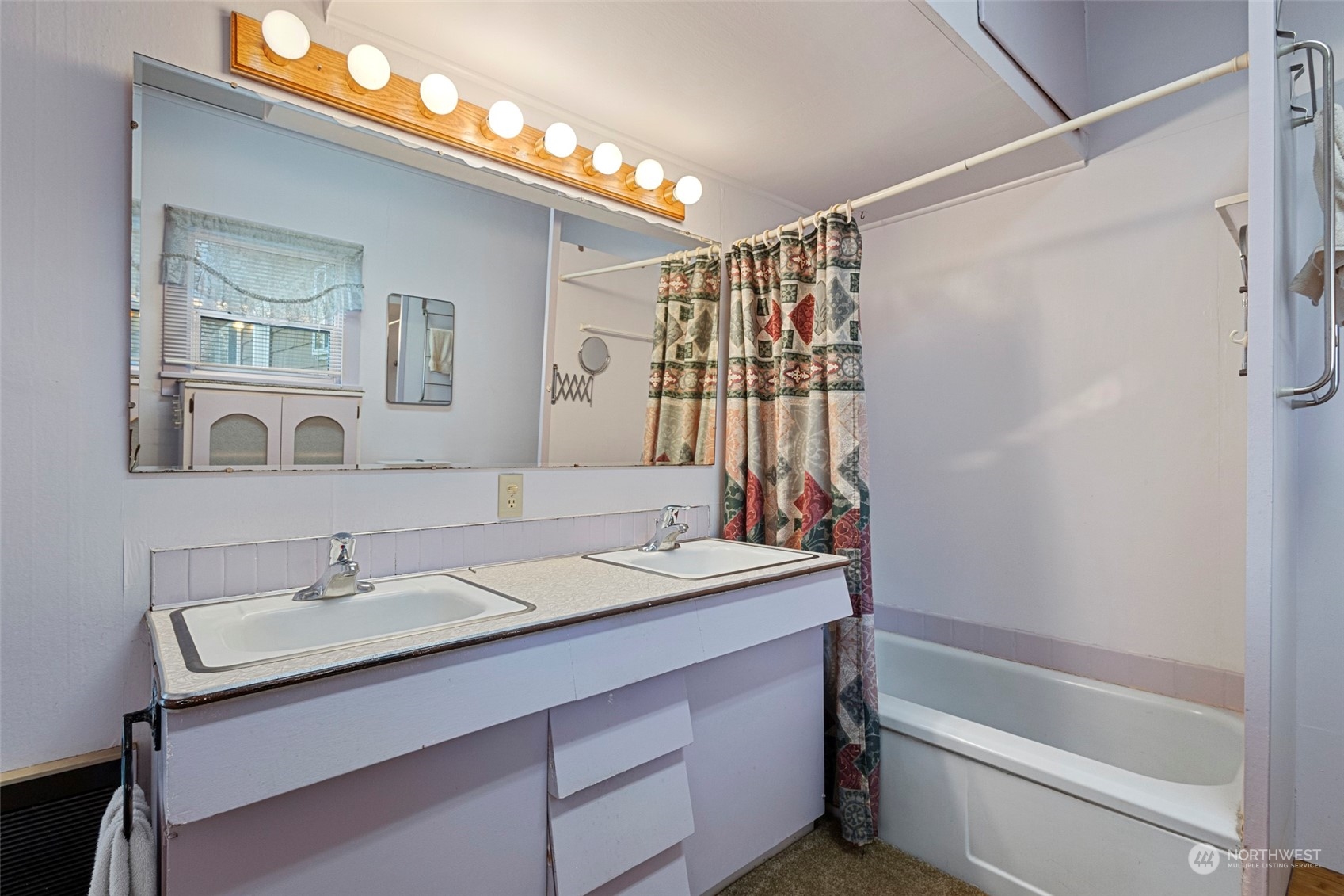 1621 Scenic Heights Road