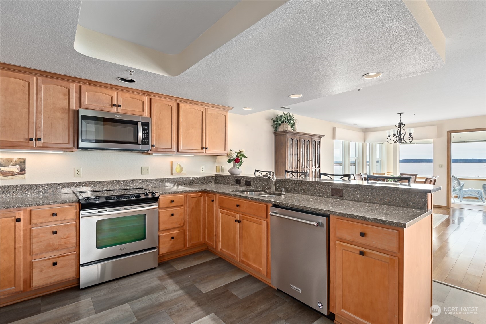 651 SE Bayshore Drive Unit: E202