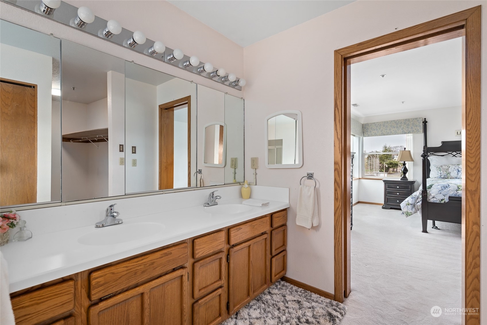 651 SE Bayshore Drive Unit: E202