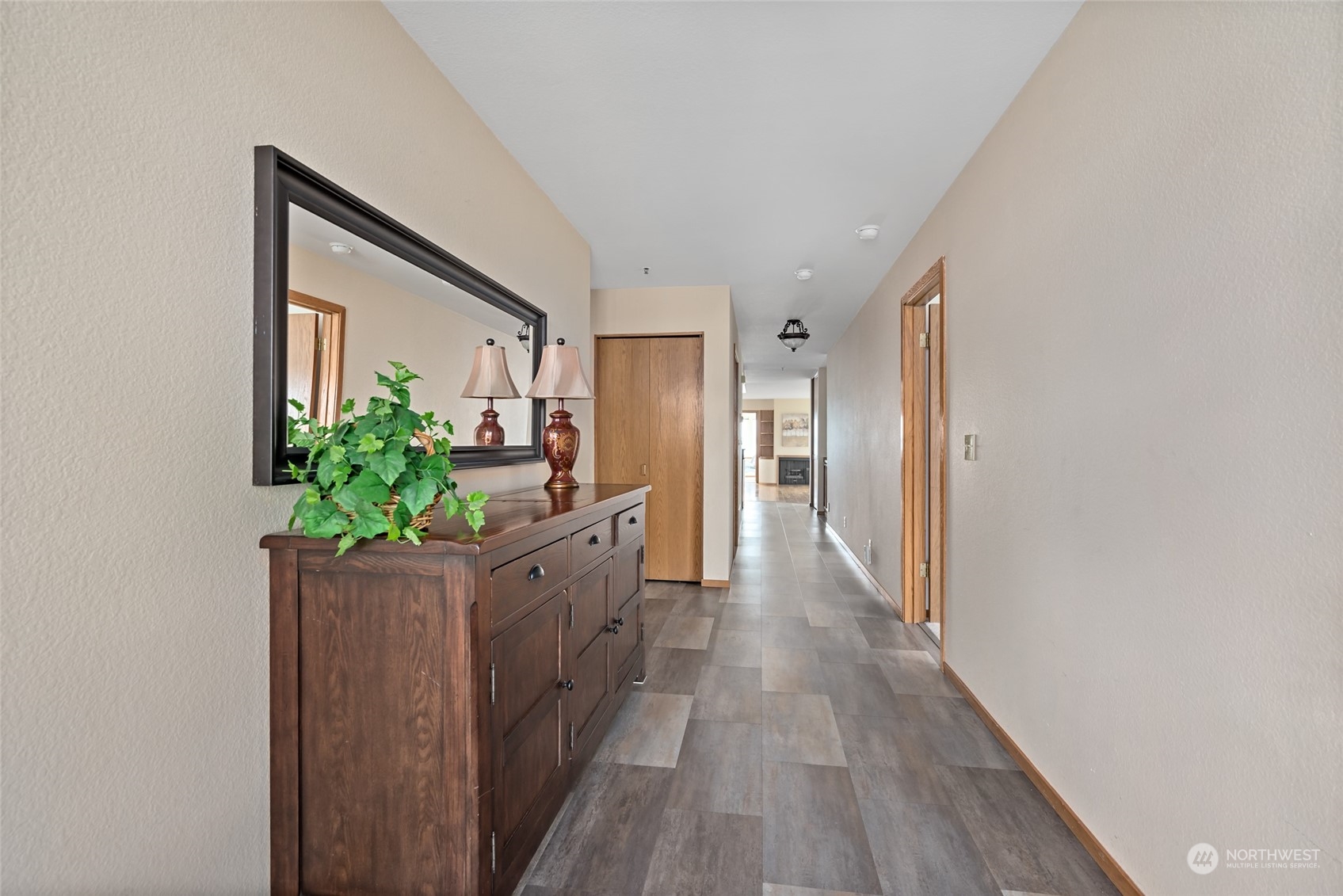 651 SE Bayshore Drive Unit: E202