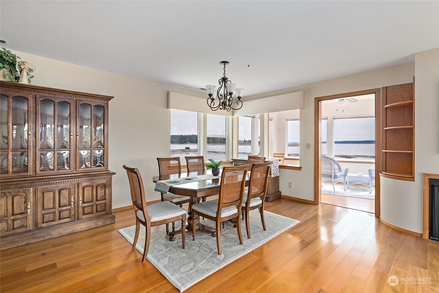 651 SE Bayshore Drive Unit: E202