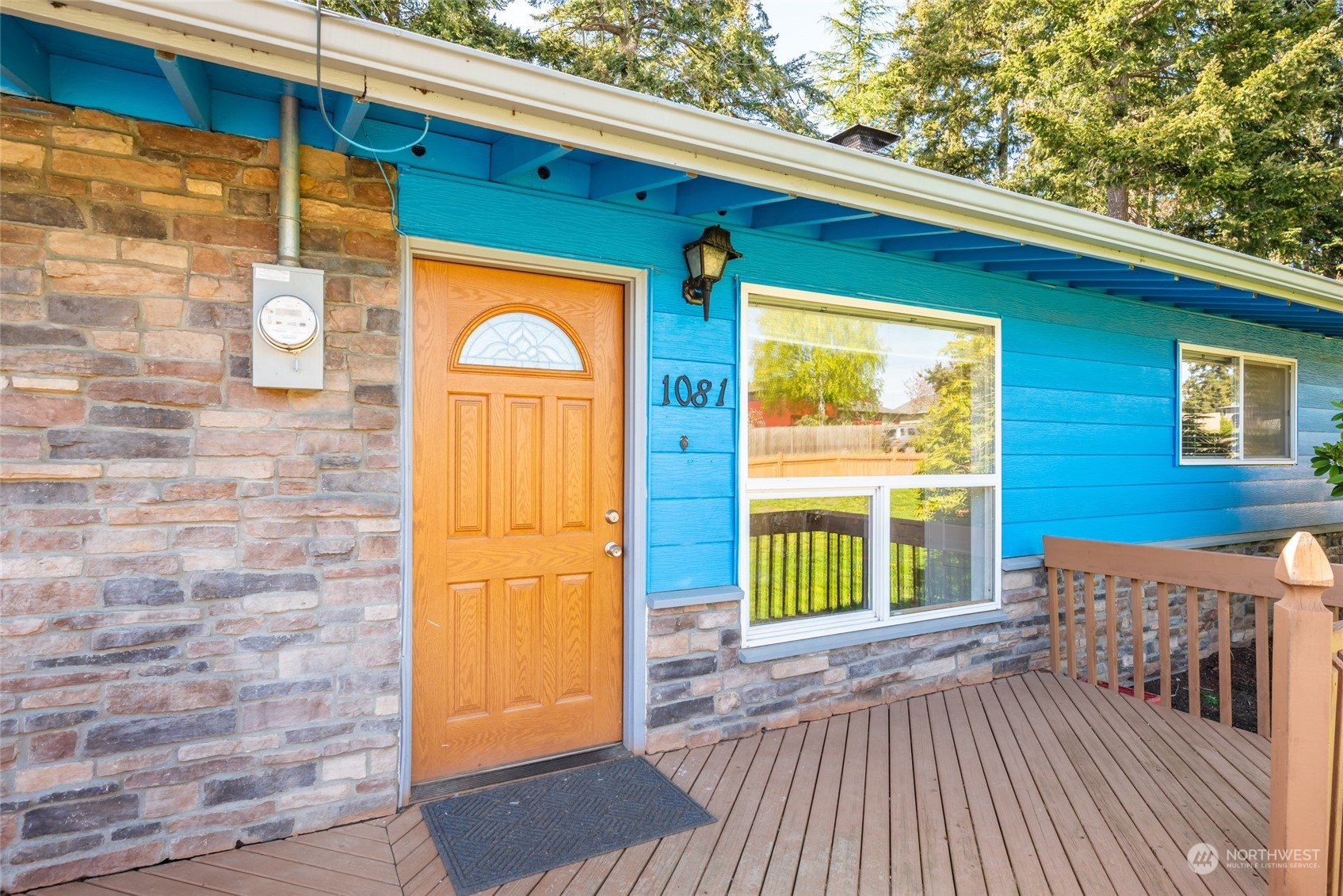 1081 SW Heller Street