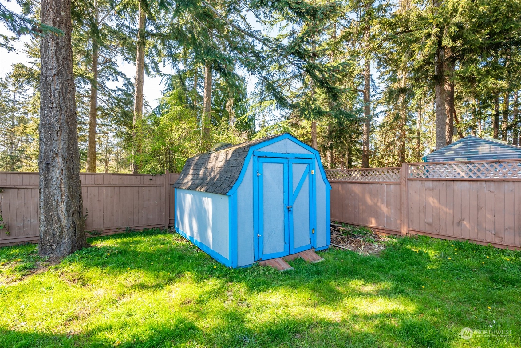 1081 SW Heller Street