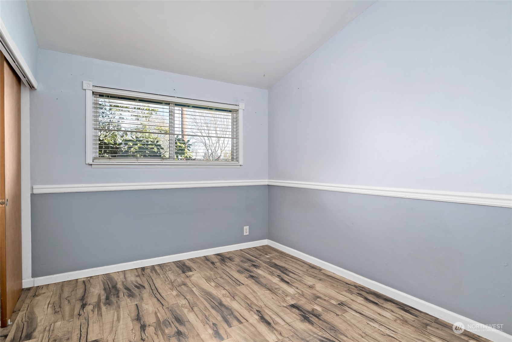 1081 SW Heller Street