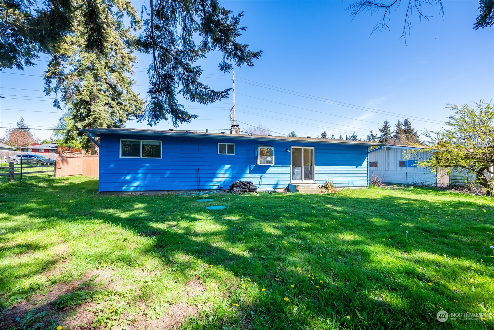 1081 SW Heller Street