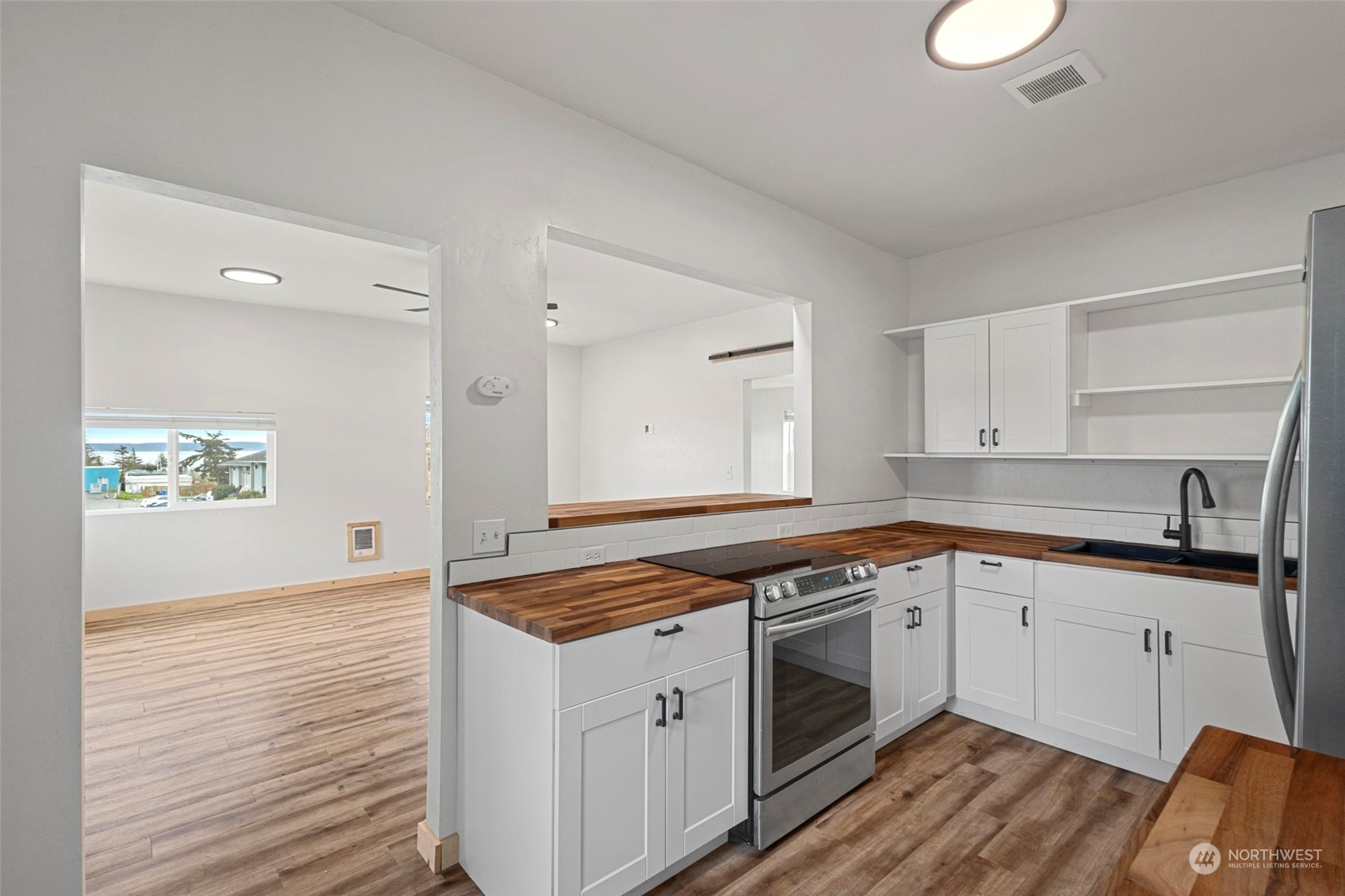 460 SE Barrington Drive