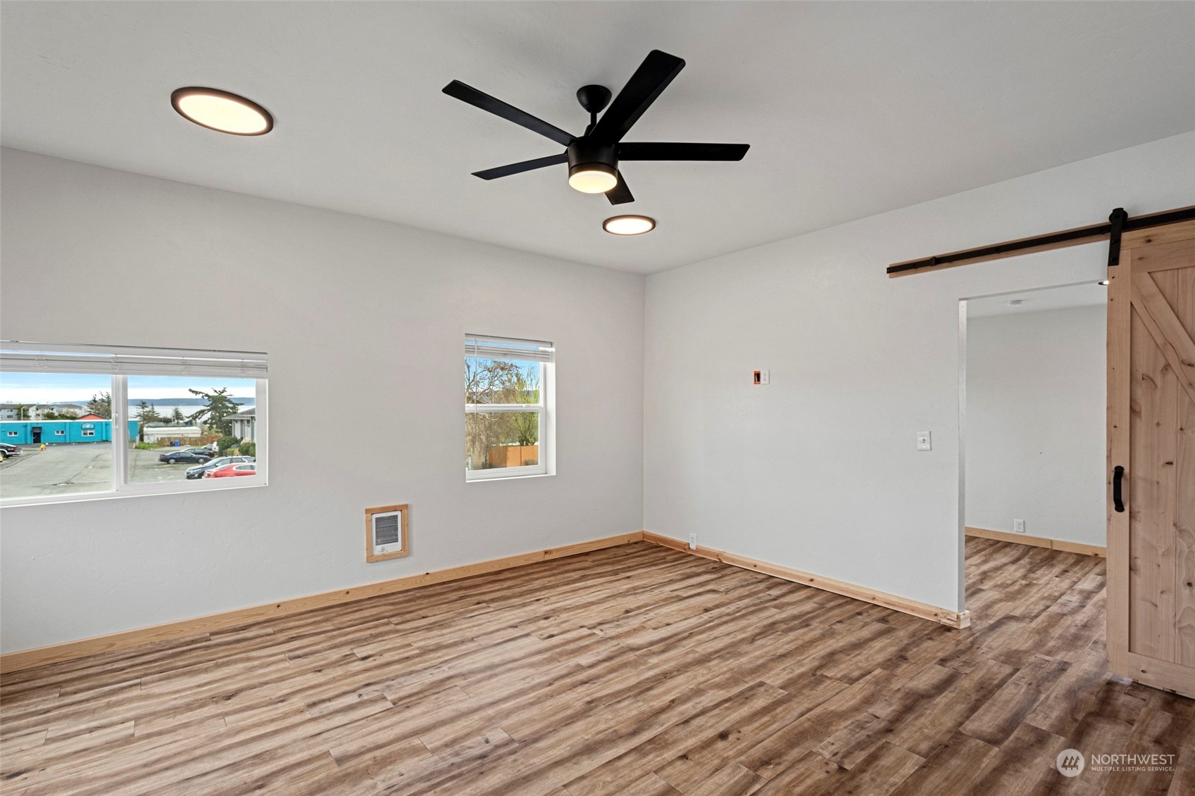 460 SE Barrington Drive