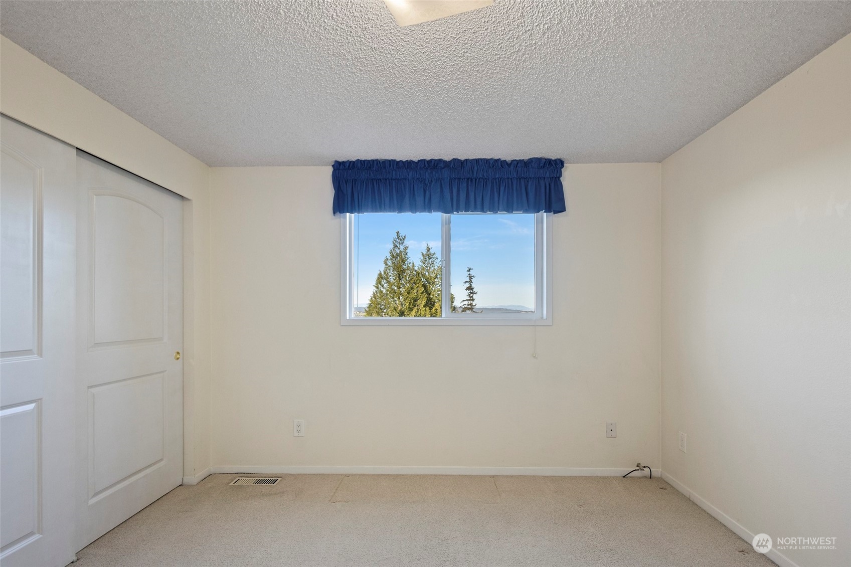 956 SW Capital Street