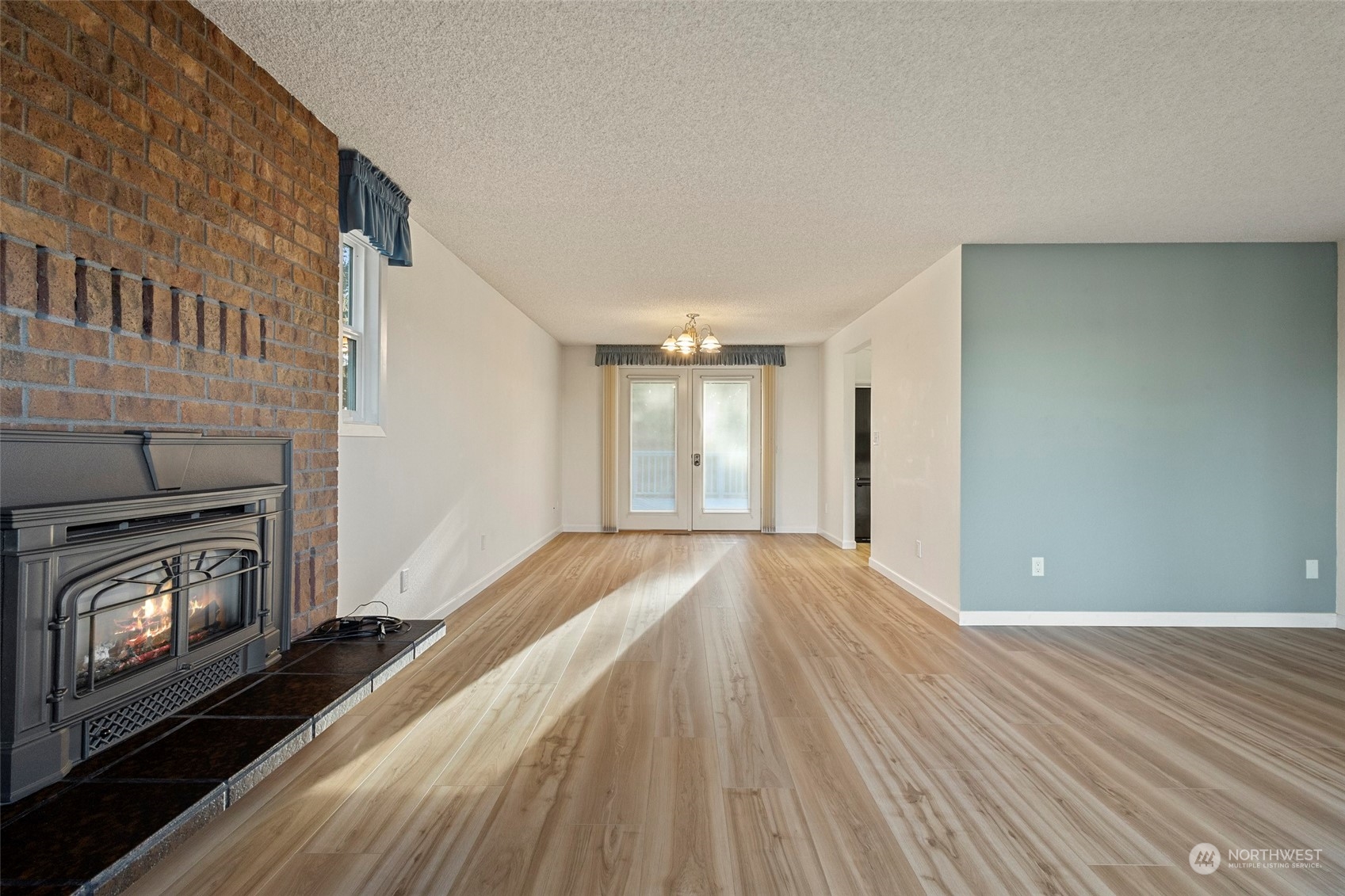 956 SW Capital Street