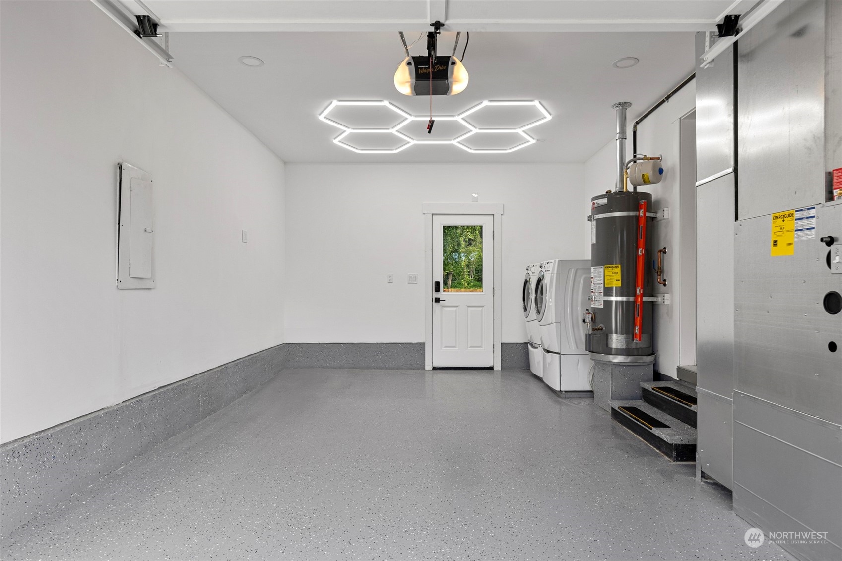 2206 Woodridge Avenue