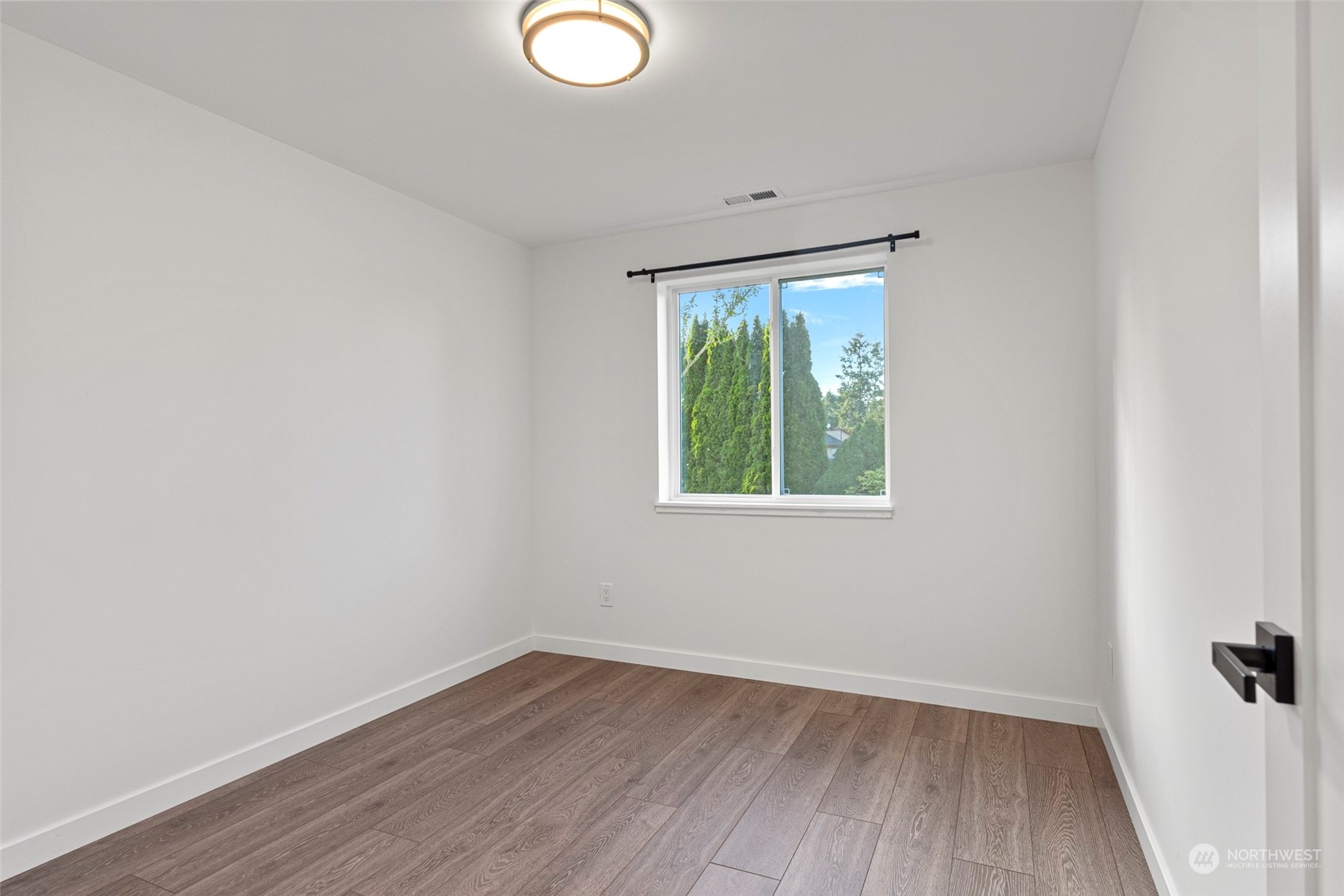 2206 Woodridge Avenue