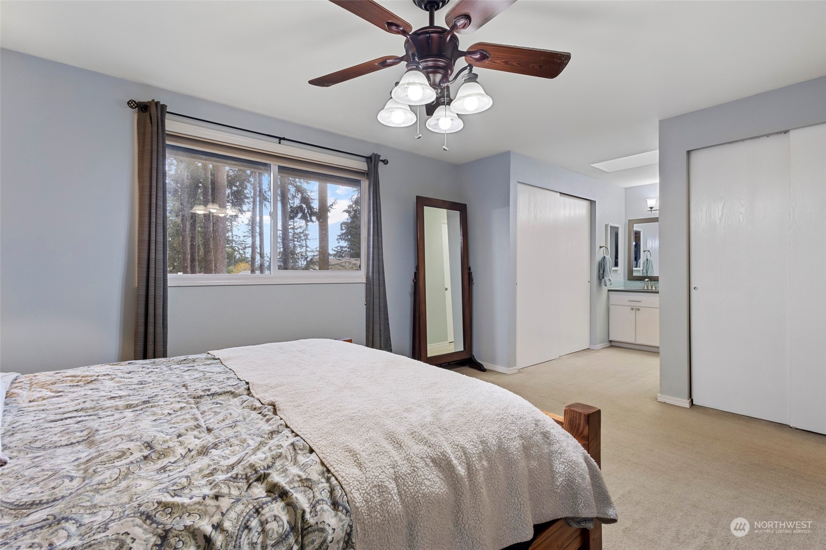 1601 SW Putnam Drive