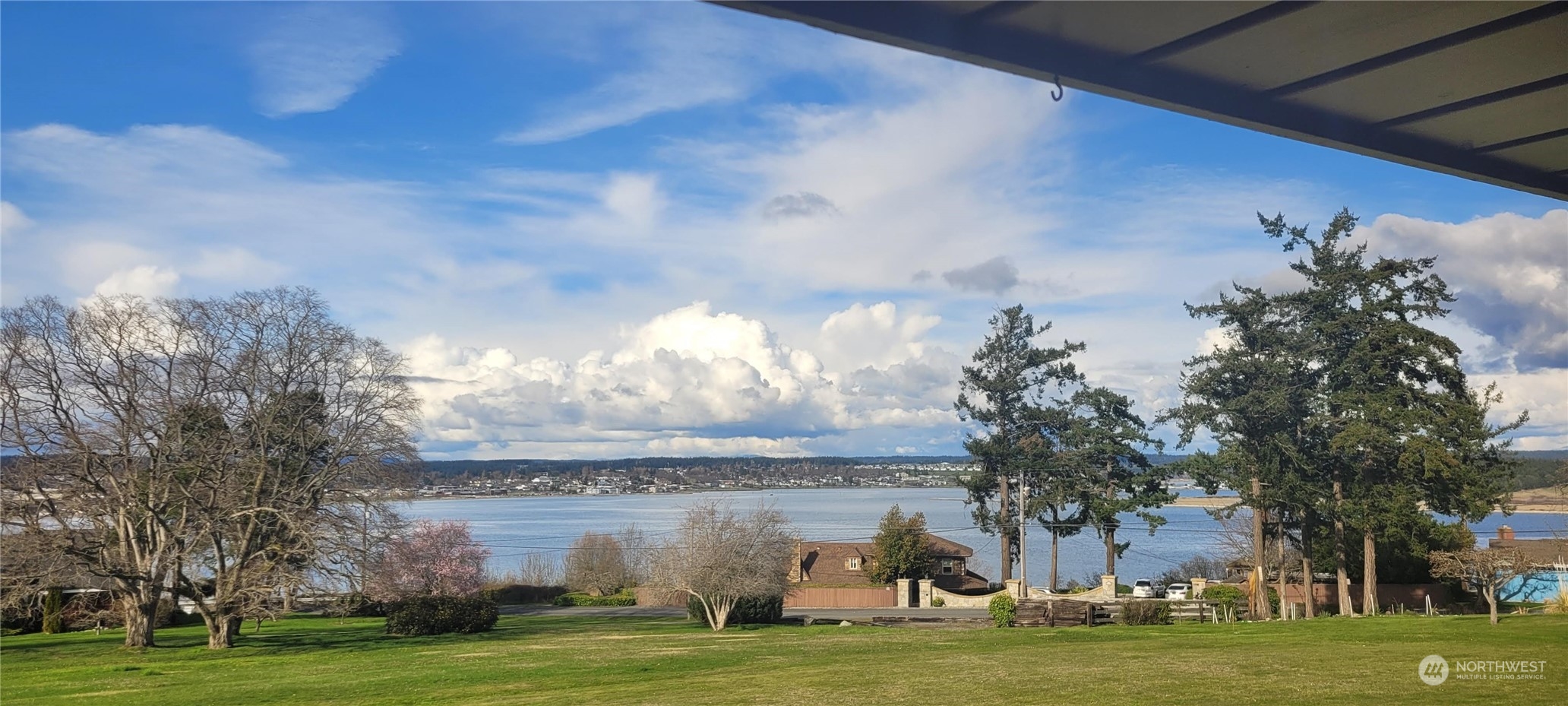 1575 Scenic Heights Road