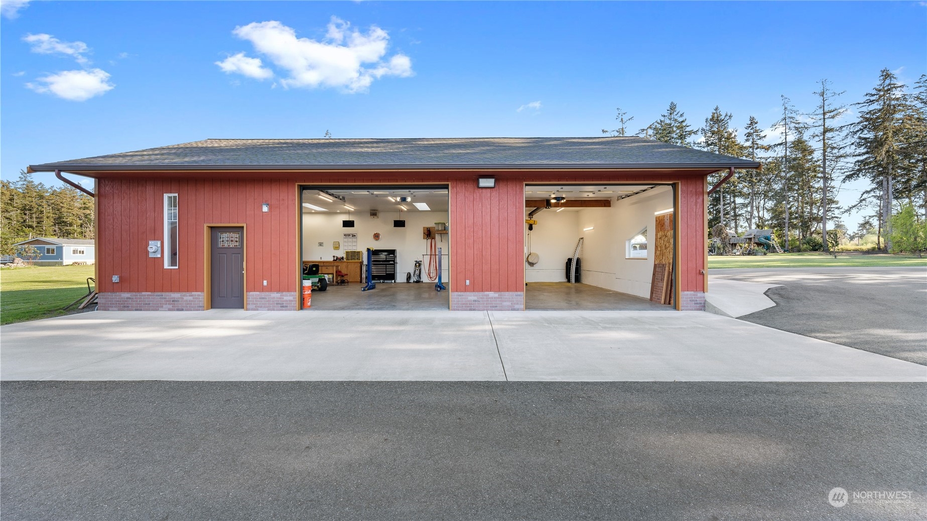 1575 Scenic Heights Road