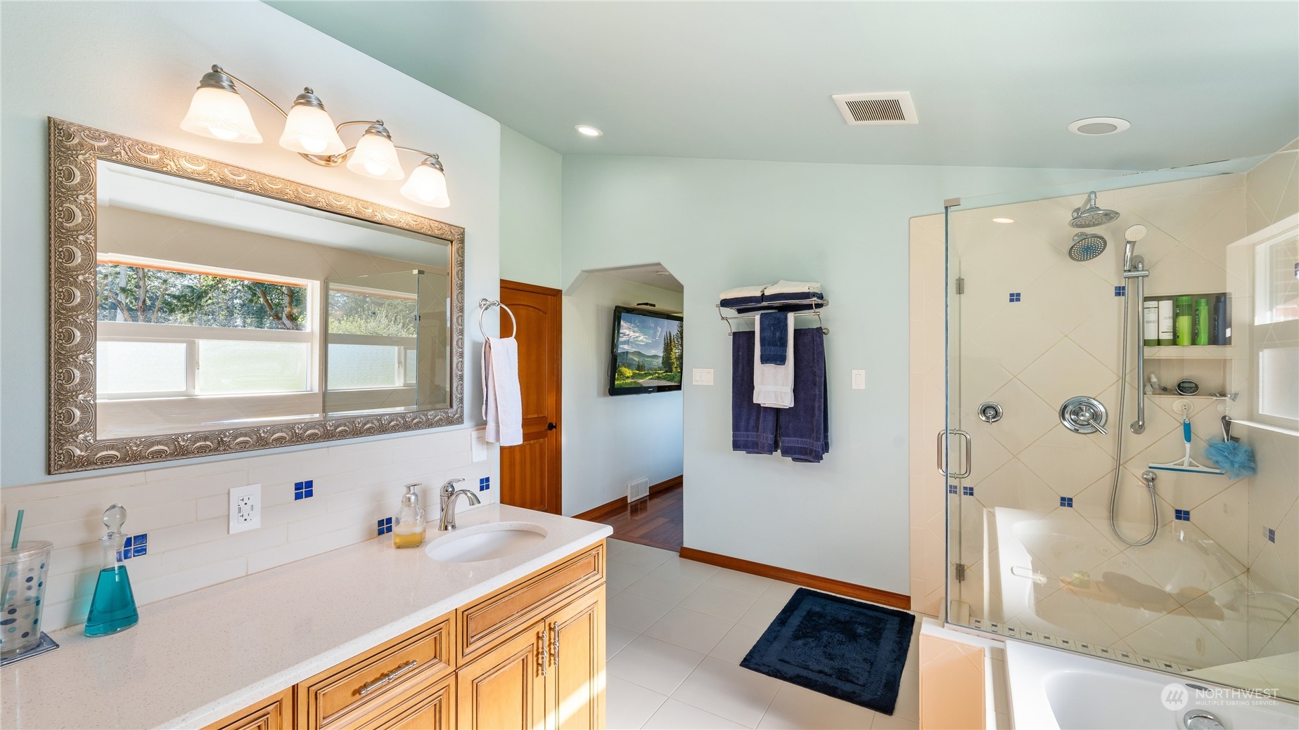 1575 Scenic Heights Road