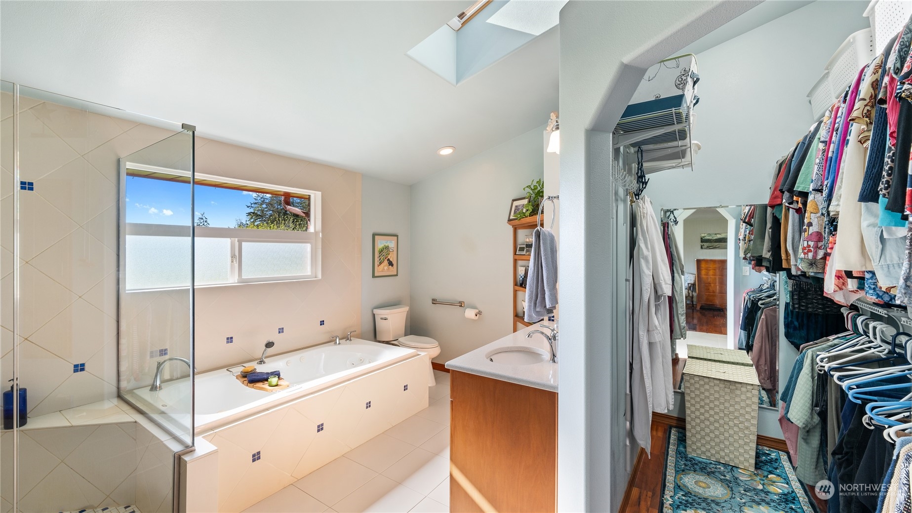 1575 Scenic Heights Road