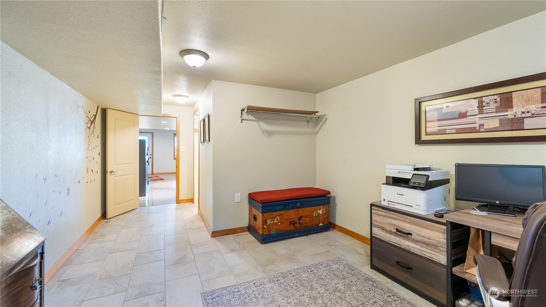 1575 Scenic Heights Road