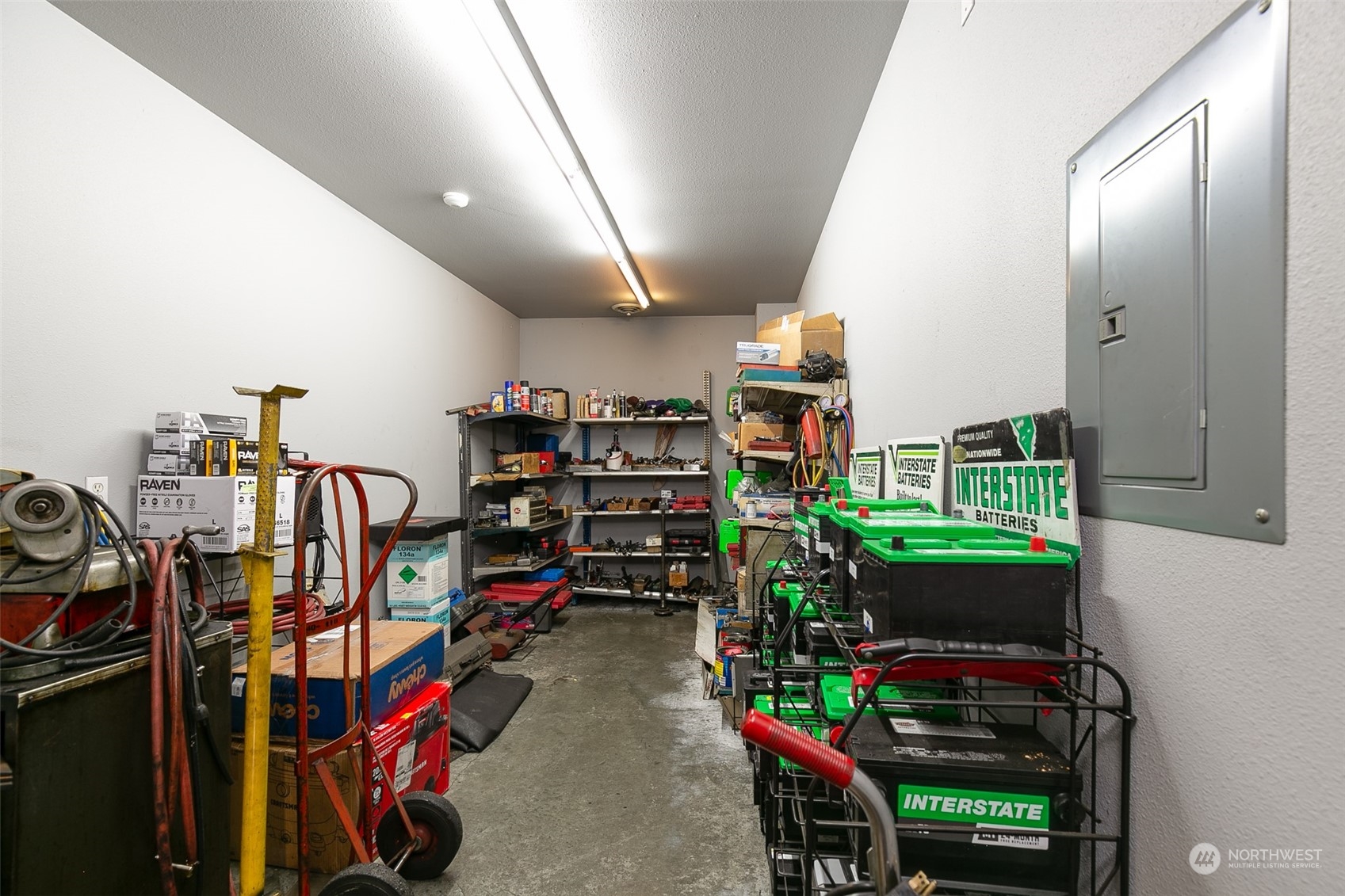 152 NE Midway Boulevard