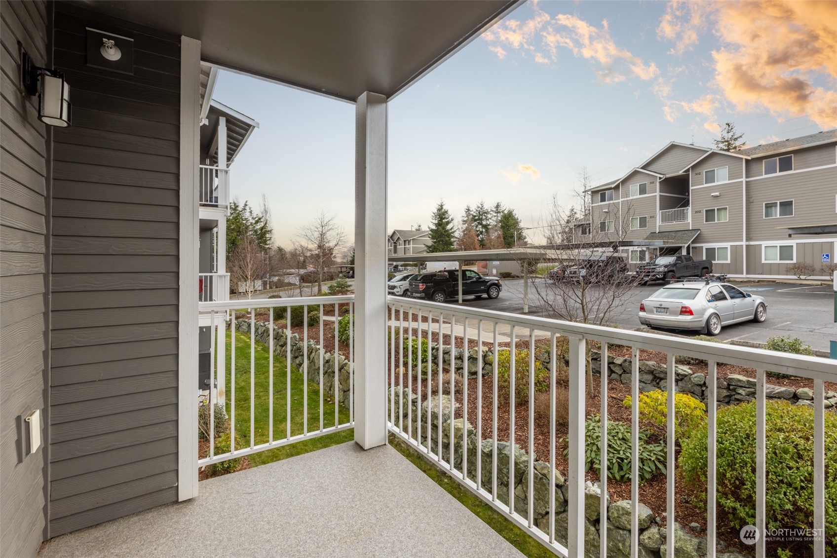 1651 SW Mulberry Place Unit: E203