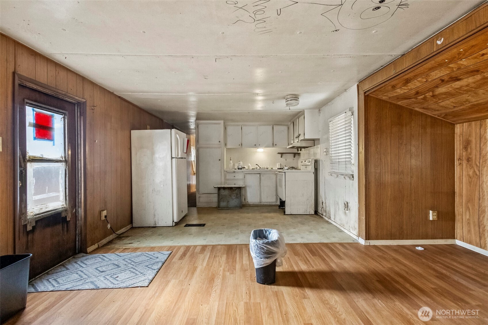 4398 Rhododendron Drive